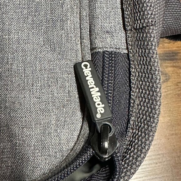 CleverMade Collapsible Insulated Leakproof 30 Cans Gray Tahoe Cooler Bag Camping - Picture 7 of 12